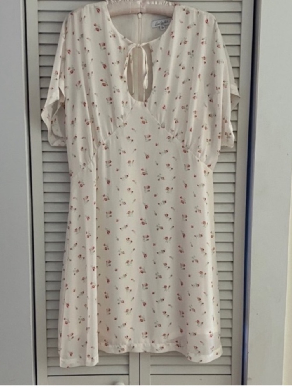 Love, Whit by Whitney Porter White Floral Dress size Large
